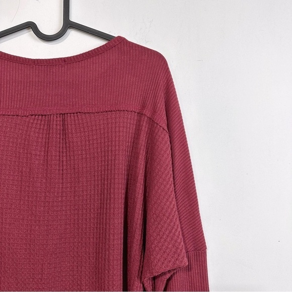 Gibsonlook Mixed Rib Waffle Knit Henley Top In Burgundy Women’s Size M NEW - Picture 9 of 11